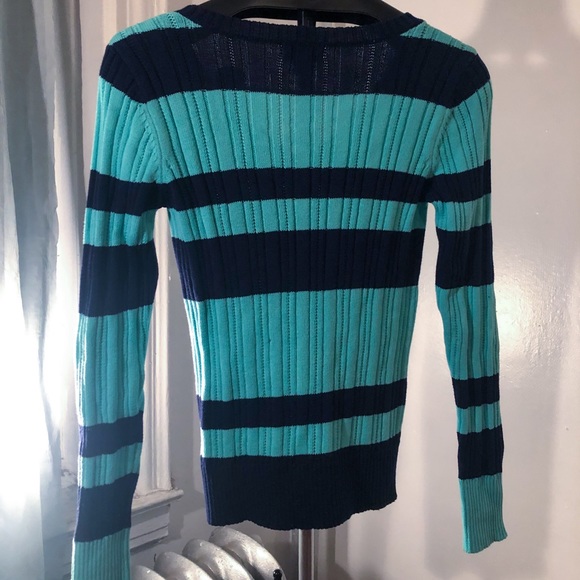 Colorful sweater - Picture 2 of 3